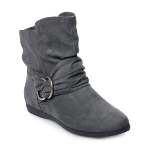 So Gray Women's Slouch Ankle Bootie Pull On Faux Suede Side Buckle Size 7.5